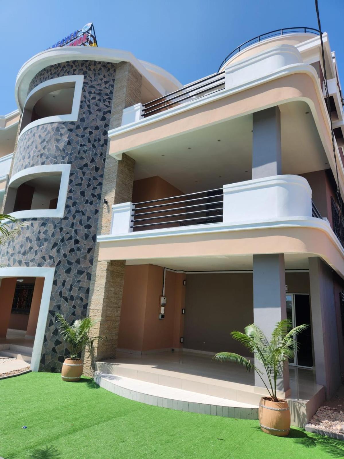 Ocean Heaven Hotel Mahajanga Exterior foto